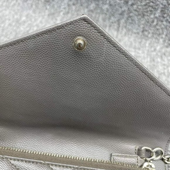 100% Authentic Yves Saint Laurent Shoulder Bag - Picture 13 of 15